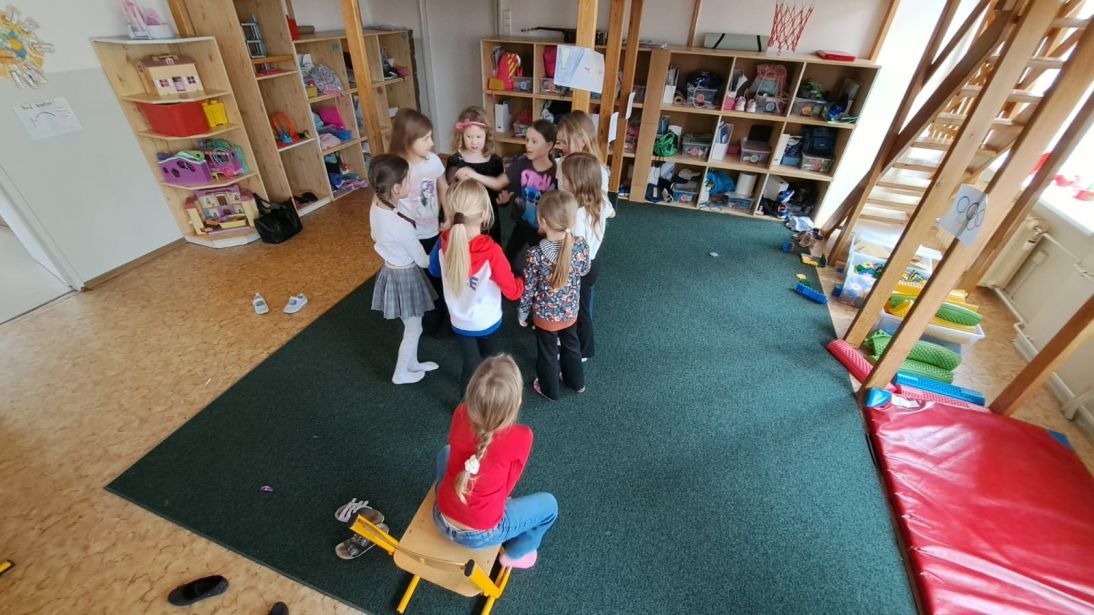 0614ffde-427d-4c86-8540-e88cc279ff5b 0614ffde-427d-4c86-8540-e88cc279ff5b