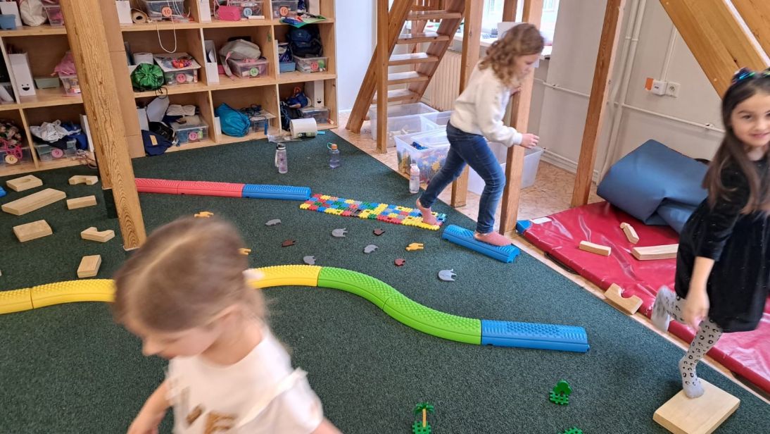 0f6c6ab2-2933-4d41-9dd5-aeda89ef1add 0f6c6ab2-2933-4d41-9dd5-aeda89ef1add