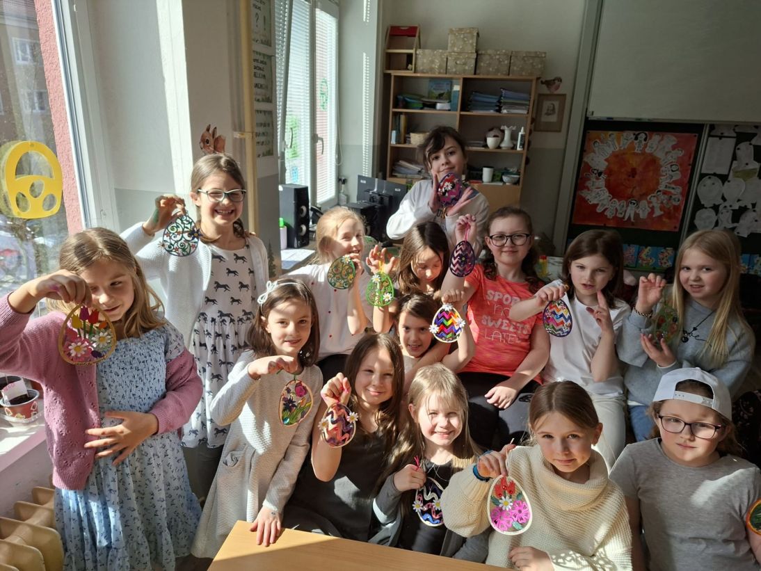 158e316c-7a90-428c-92df-5971dee70182