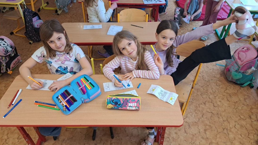 1b8c0413-5ec8-4fbf-a48a-472165c90673 1b8c0413-5ec8-4fbf-a48a-472165c90673