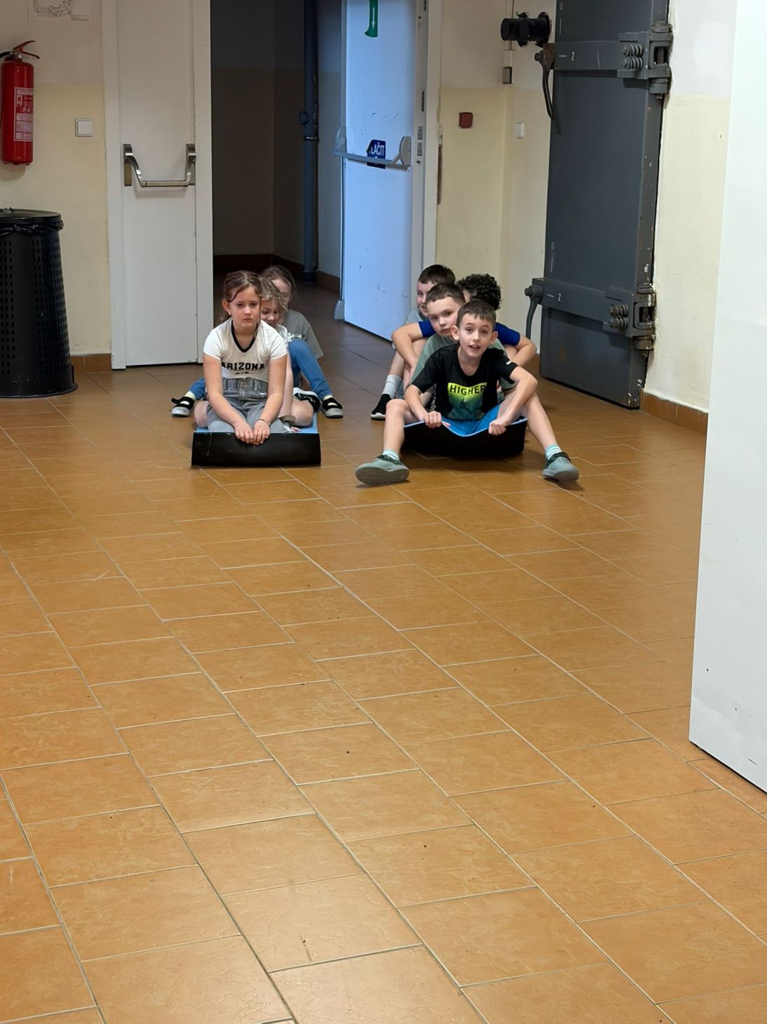 2ee890cd-e83a-40c3-b438-01516867baa9 2ee890cd-e83a-40c3-b438-01516867baa9