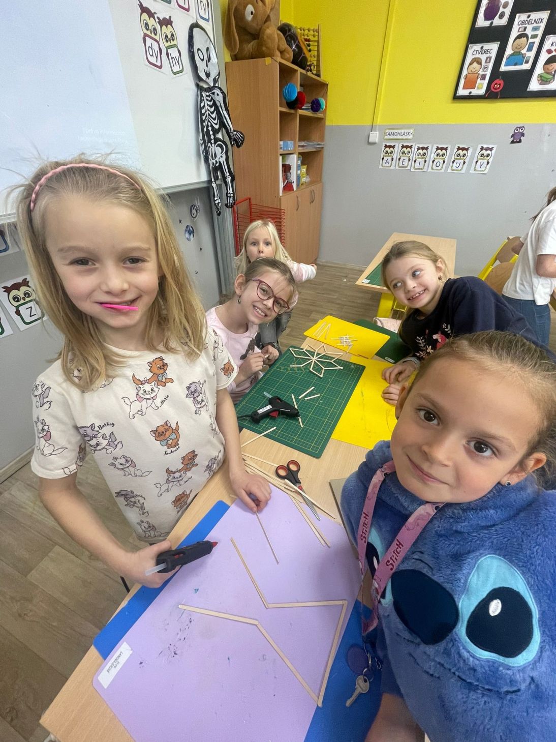 4c3daac9-b198-4f56-9ab5-e30a2f71738c 4c3daac9-b198-4f56-9ab5-e30a2f71738c