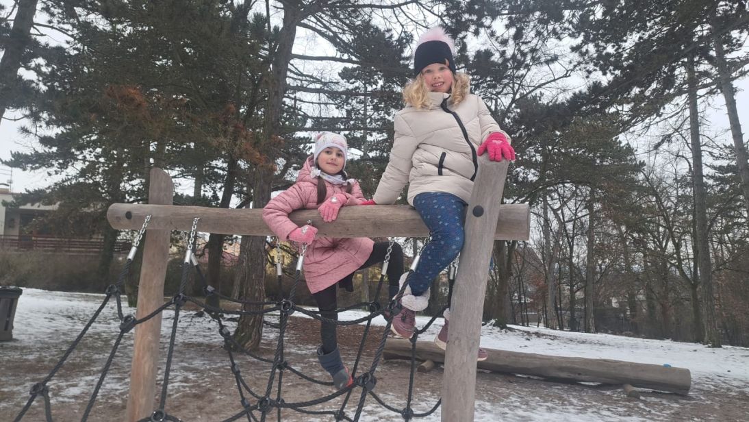 58e8a71f-407e-4de2-9849-80cc1b75cccf 58e8a71f-407e-4de2-9849-80cc1b75cccf