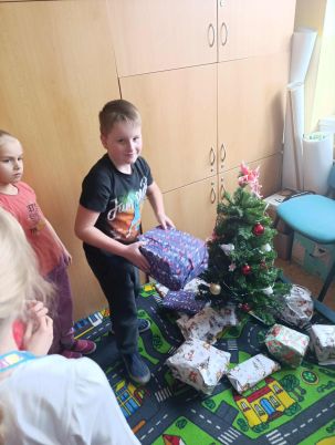 684c8d60-507f-4a48-997f-91f5f997458e