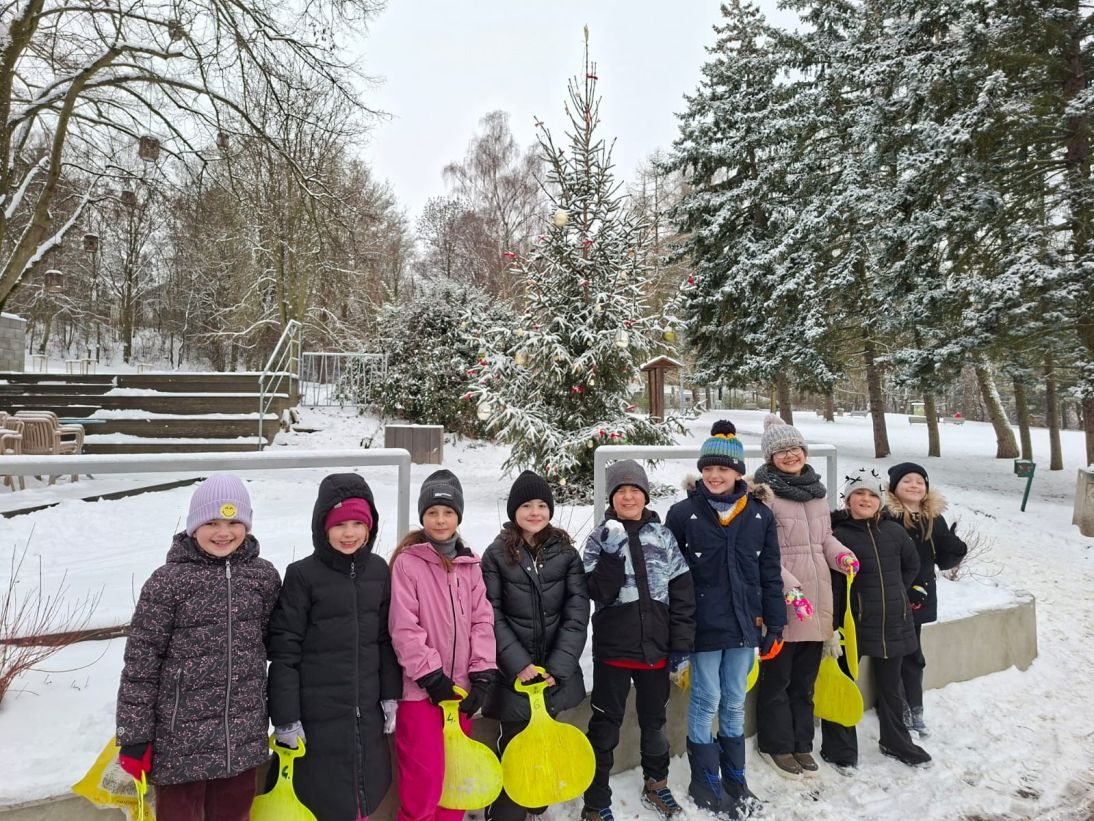 6899bfdb-70db-4ec0-a1a5-059b07c63942 6899bfdb-70db-4ec0-a1a5-059b07c63942