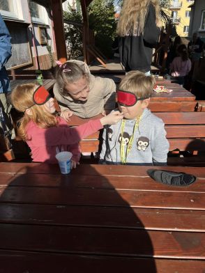 82a0eb41-d077-4f83-90ac-e14507431a3b