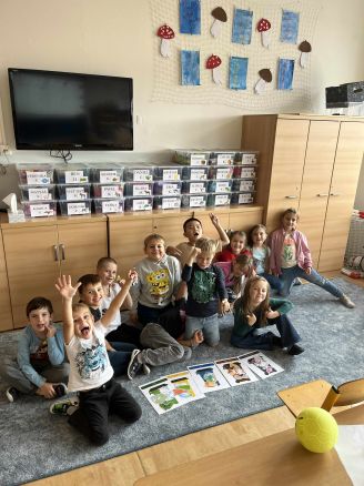 8cc5a979-bfd4-4cd3-919f-76c34d4cda12 8cc5a979-bfd4-4cd3-919f-76c34d4cda12