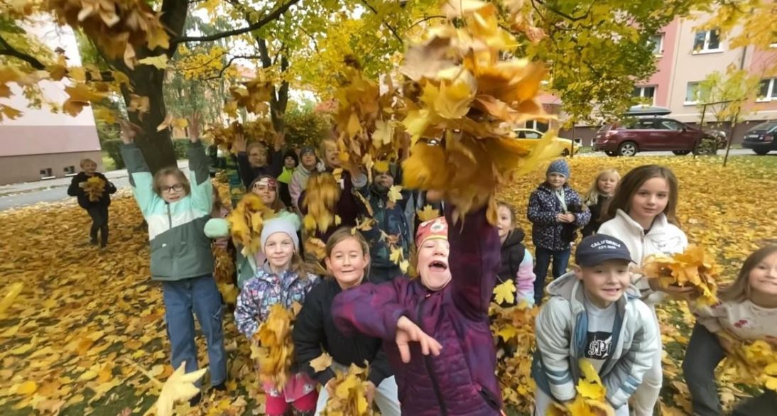 ac02ee98-6772-45b8-8fec-0df4f087ddb9 ac02ee98-6772-45b8-8fec-0df4f087ddb9