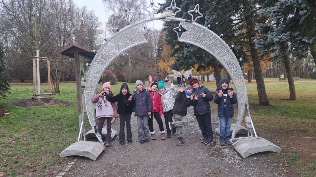 ae17fca7-e1a1-4733-bae2-403ab895d543