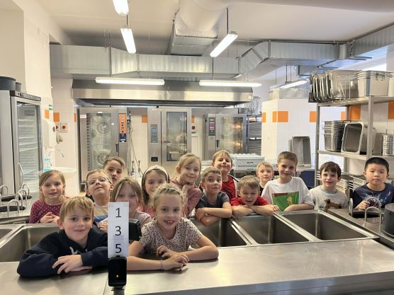 b4713536-cdb7-4a47-a29a-5e6a22fbf4e5 b4713536-cdb7-4a47-a29a-5e6a22fbf4e5