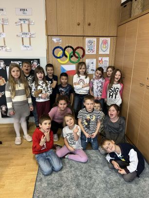 dcb1fdca-4d8f-403d-a90c-46aee4f365df dcb1fdca-4d8f-403d-a90c-46aee4f365df