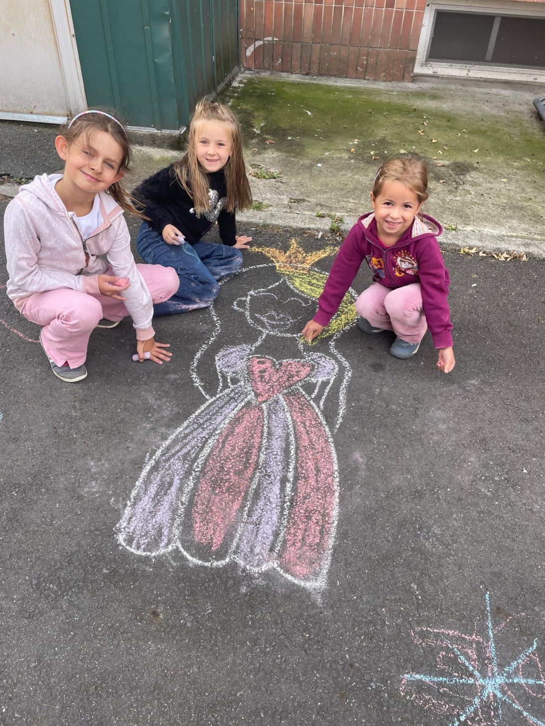 f24ca345-e8c9-4bc9-b709-07ea4fa17a31 f24ca345-e8c9-4bc9-b709-07ea4fa17a31