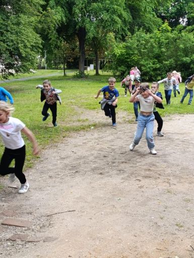 f8971a0a-85db-4048-bae9-b040e38a6b32