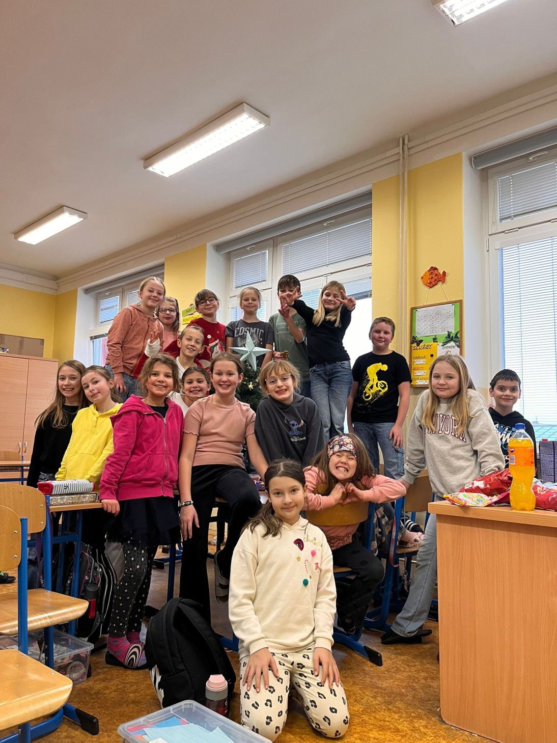 WhatsApp Image 2025-12-17 at 17.01.04 WhatsApp Image 2025-12-17 at 17.01.04